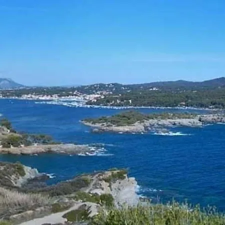 Le Miramar * Six-Fours-les-Plages