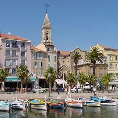 Le Miramar
