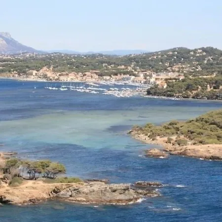 Le Miramar